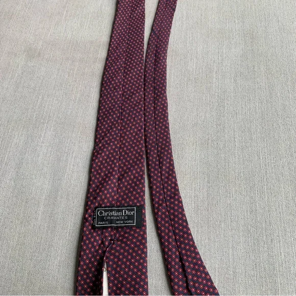 100% Silk Christian Dior Neck Tie - Picture 5 of 9